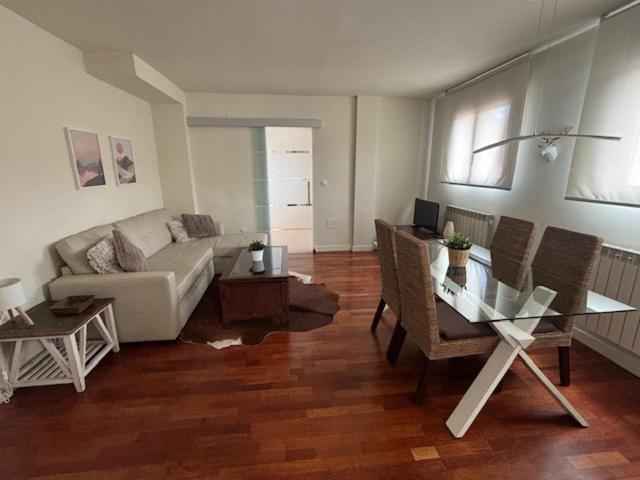 Duplex Centrico Labati Jaca Apartamento Exterior foto